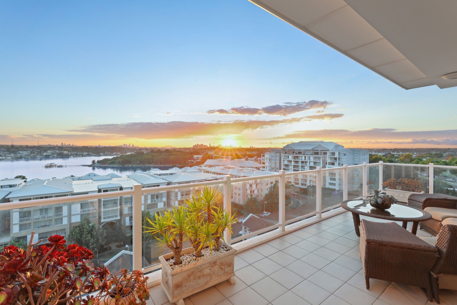 Apartment Leased , Breakfast Point